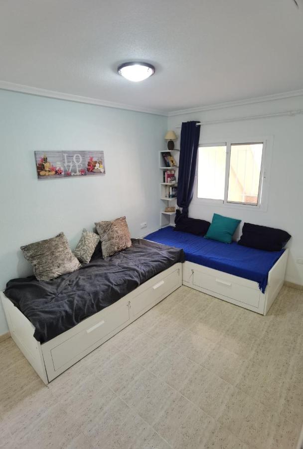 Apartament Z Duzym Tarasem Na Pieknym Osiedlu Oriola  Exterior foto