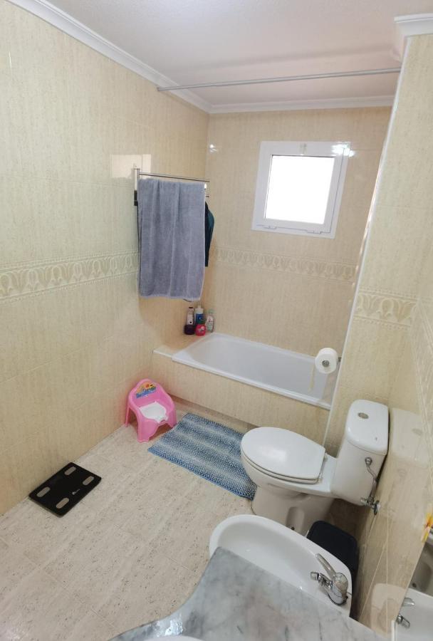 Apartament Z Duzym Tarasem Na Pieknym Osiedlu Oriola  Exterior foto